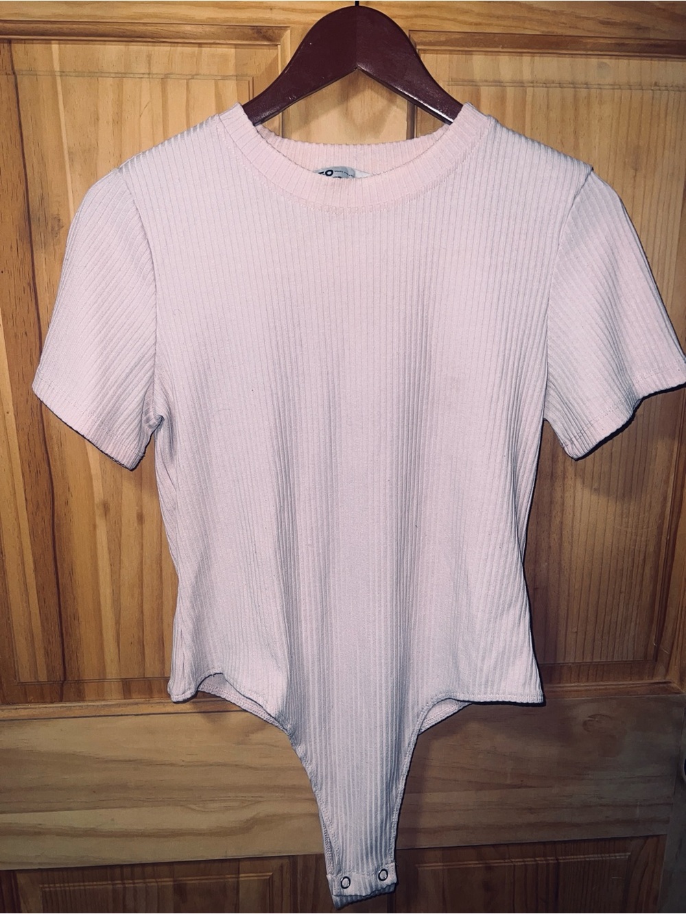 SO Ribbed Short Sleeve Bodysuit - Pale Pink